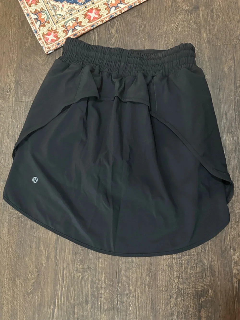 Lululemon Run Skirt w/ Under-shorts - Picture 5 of 5